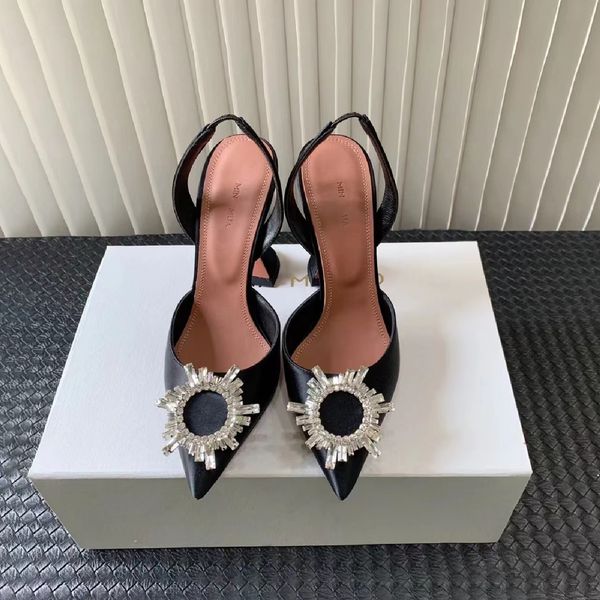 luxury designer women aminaa dress shoes sandals satin pointed slingbacks bowtie crystal diamond sunflower high wedding 10cm heel, Black
luxury designer women aminaa dress shoes sandals satin pointed slingbacks bowtie crystal diamond sunflower high wedding 10cm heel, Black