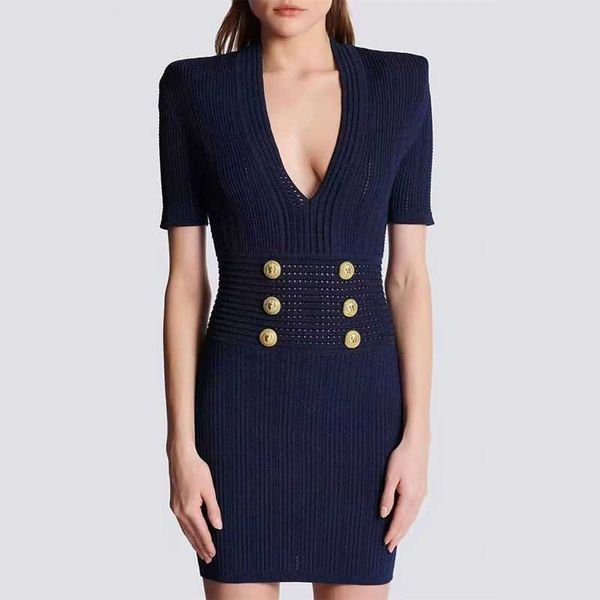 blam designer dress knitted v-neck dresses women clothing summer elegant short skirt with gilded buttons paired with slim and hip wrap skirt, Black;gray
blam designer dress knitted v-neck dresses women clothing summer elegant short skirt with gilded buttons paired with slim and hip wrap skirt, Black;gray