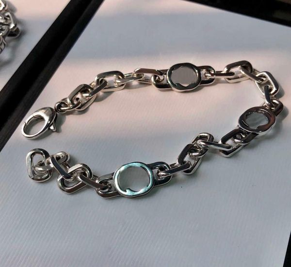 fashion sterling silver interlocking type chain bracelet lovers bracelets with gift retail box in stock sl0119058342, Golden;silver
fashion sterling silver interlocking type chain bracelet lovers bracelets with gift retail box in stock sl0119058342, Golden;silver