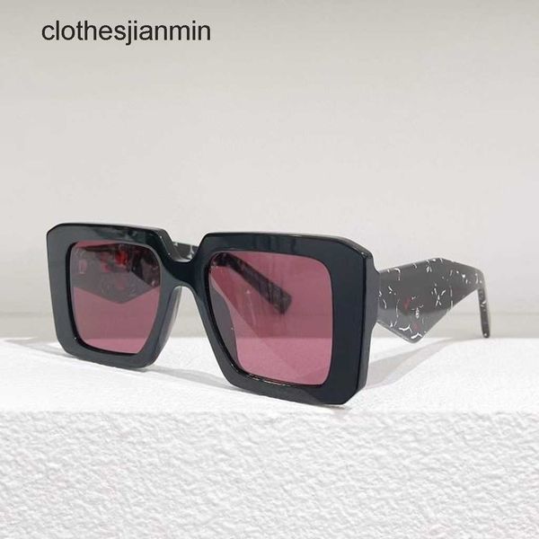 2023 design sunglasses %80 factory wholesale and retail p's new net red the same personalized trend large frame sunglass women's v, White;black
2023 design sunglasses %80 factory wholesale and retail p's new net red the same personalized trend large frame sunglass women's v, White;black