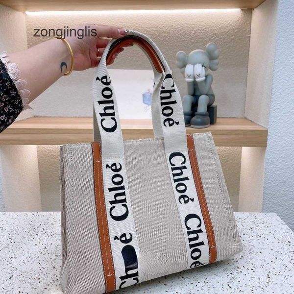 woody designer 2023 bag hands bags outlet handbag cloe tote fashion beach one shoulder canvas niche design portable large tote women's
woody designer 2023 bag hands bags outlet handbag cloe tote fashion beach one shoulder canvas niche design portable large tote women's