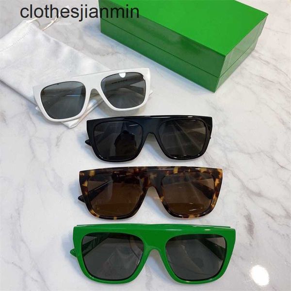 2023 fashion design sunglasses %80 factory wholesale and retail b family model personalized plate box sunglass ins net red same face small b, White;black
2023 fashion design sunglasses %80 factory wholesale and retail b family model personalized plate box sunglass ins net red same face small b, White;black