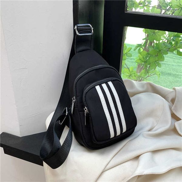 evening bags breast 2023 new fashion nylon fabric shoulder sports style shopping women's version versatile crossbody bag
evening bags breast 2023 new fashion nylon fabric shoulder sports style shopping women's version versatile crossbody bag