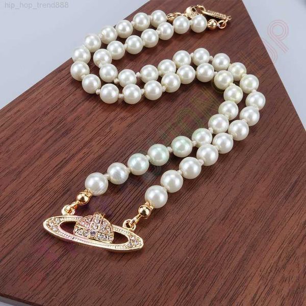 beaded necklaces classic pearl women designer saturn beaded pendant diamond clavicle queen mother chain for wedding party jewelry, Silver
beaded necklaces classic pearl women designer saturn beaded pendant diamond clavicle queen mother chain for wedding party jewelry, Silver