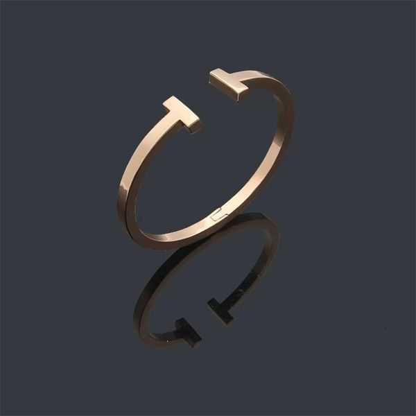 new 316l steel cuff bracelet luxury brand couple love t for men women european classic designer bracelets jewelrysh6s, Black
new 316l steel cuff bracelet luxury brand couple love t for men women european classic designer bracelets jewelrysh6s, Black