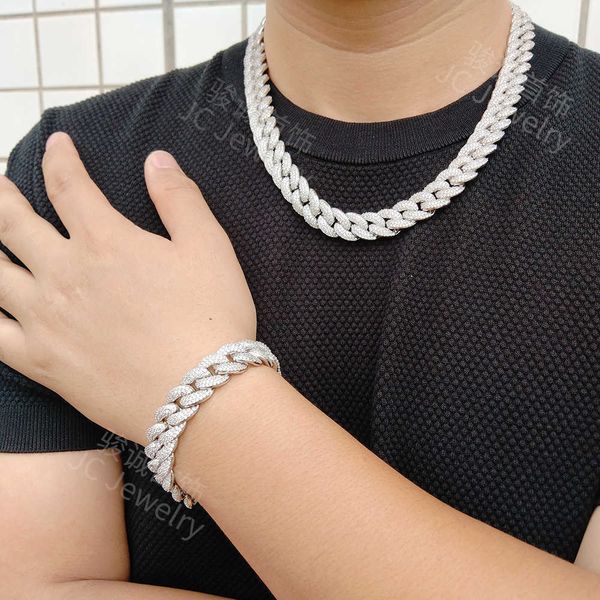 cuba chain for men 14mm micro inlaid moissanite chain necklace personalized hip hop designer iced out chain bracelet jewelry for men ing, Golden;silver
cuba chain for men 14mm micro inlaid moissanite chain necklace personalized hip hop designer iced out chain bracelet jewelry for men ing, Golden;silver