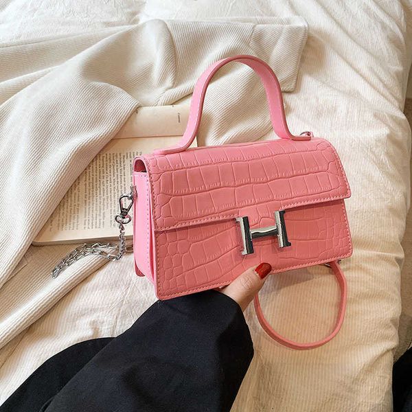 2023 new one shoulder crossbody western style bag fashionable and simple underarm women's purses
2023 new one shoulder crossbody western style bag fashionable and simple underarm women's purses