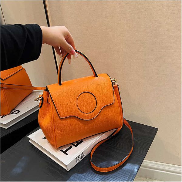 leather designer bags purses women buckle solid color handbag tote trend versatile thick chain single shoulder crossbody diagonal bag 230715
leather designer bags purses women buckle solid color handbag tote trend versatile thick chain single shoulder crossbody diagonal bag 230715