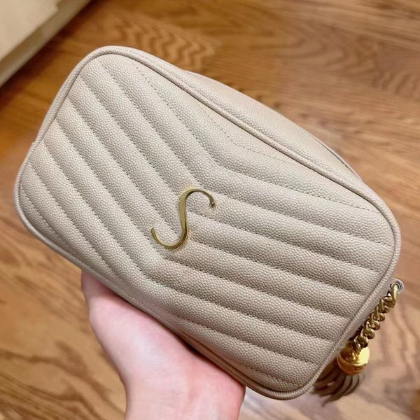 white wallets lou chain totes sling hand bag shoulder womens zipper mens genuine leather camera bags summer travel luxurys designer fashion
white wallets lou chain totes sling hand bag shoulder womens zipper mens genuine leather camera bags summer travel luxurys designer fashion