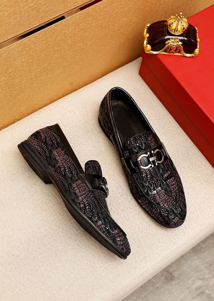 2023 mens dress shoes bridegroom business wedding party driving shoes male brand designer walking casual flats size 38-45, Black
2023 mens dress shoes bridegroom business wedding party driving shoes male brand designer walking casual flats size 38-45, Black