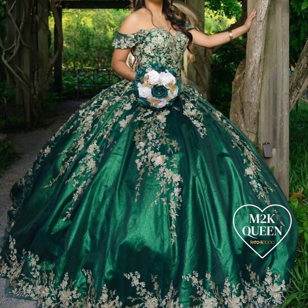 green shiny princess sweetheart quinceanera dress ball gown party gown applique lace sweet 16 birthday dress vestido de noiva, Blue;red
green shiny princess sweetheart quinceanera dress ball gown party gown applique lace sweet 16 birthday dress vestido de noiva, Blue;red