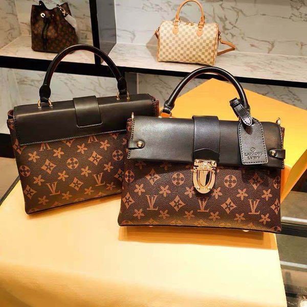 2023 new luxurys designers bags messenger bag women totes fashion bags vintage printed shoulder bags classic crossbody bag moon bag flap dhg
2023 new luxurys designers bags messenger bag women totes fashion bags vintage printed shoulder bags classic crossbody bag moon bag flap dhg