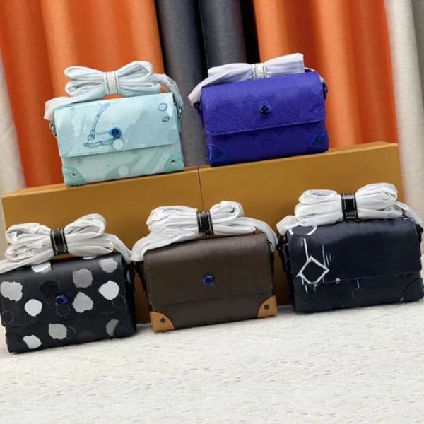 designer mini tote bag womens genuine leather printed shoulder bag temperament embossed crossbody bag mobile phone bag
designer mini tote bag womens genuine leather printed shoulder bag temperament embossed crossbody bag mobile phone bag