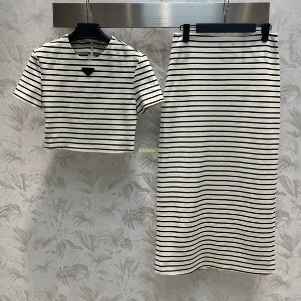 two piece dress designer women sets outfit suits with letter triangle sign girls milan runway brand cotton outwear tee crop t shirt and midi, White
two piece dress designer women sets outfit suits with letter triangle sign girls milan runway brand cotton outwear tee crop t shirt and midi, White