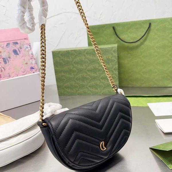 women designer shoulder bag chian saddle crossbody bags luxury leather handbag fashion flap tote bag phone puses handbags 230718
women designer shoulder bag chian saddle crossbody bags luxury leather handbag fashion flap tote bag phone puses handbags 230718