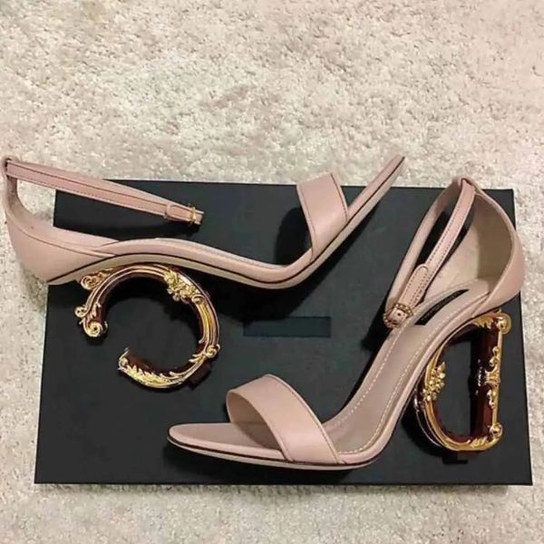luxury brands designer fashion patent leather sandals shoes pop heel gold-plated carbon nude genuine leathers pumps summer gladiator sandali, Black
luxury brands designer fashion patent leather sandals shoes pop heel gold-plated carbon nude genuine leathers pumps summer gladiator sandali, Black