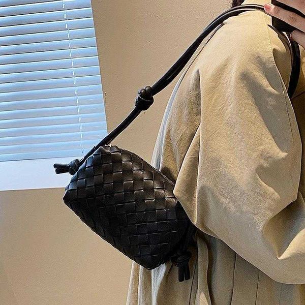 designer bag popular bag women's fashion woven shoulder small square bag texture style crossbody bag venetas bag e74l
designer bag popular bag women's fashion woven shoulder small square bag texture style crossbody bag venetas bag e74l