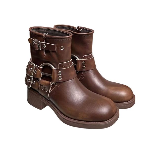 designer suede short boots women black white brown cowhide leather metal buckle miu ankle boot size 34-41
designer suede short boots women black white brown cowhide leather metal buckle miu ankle boot size 34-41