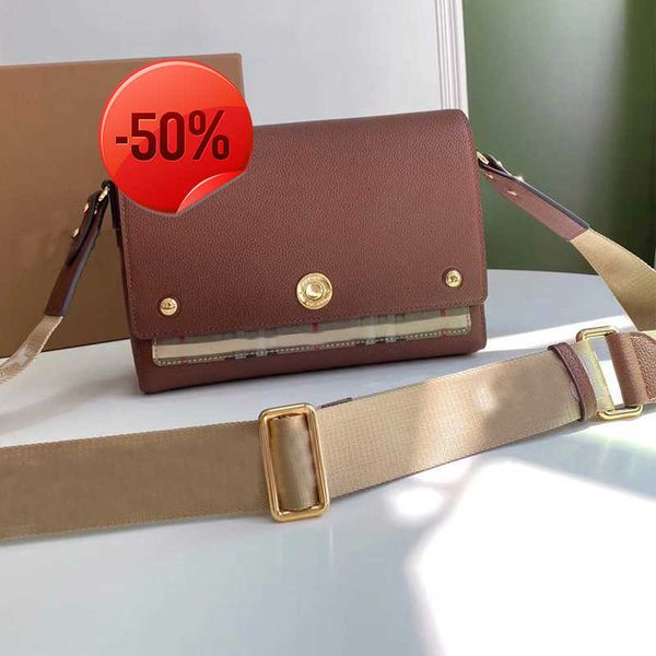 crossbody bag vintage checked messenger bags grained leather handbag purse detachable jacquard woven letter strap metal studs women clutch b
crossbody bag vintage checked messenger bags grained leather handbag purse detachable jacquard woven letter strap metal studs women clutch b