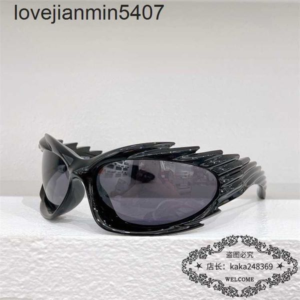 2023 fashion design sunglasses %80 factory wholesale and retail family b's new personalized zigzag sunglass fashionable same style smal, White;black
2023 fashion design sunglasses %80 factory wholesale and retail family b's new personalized zigzag sunglass fashionable same style smal, White;black