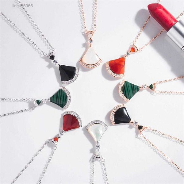 necklaces small skirt fritillaria s925 sterling silver necklace fan white carnelian shell clavicle chain
necklaces small skirt fritillaria s925 sterling silver necklace fan white carnelian shell clavicle chain