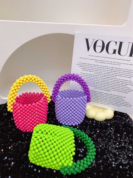 handmade beaded bag, exquisite small bag, high-end and versatile crossbody hollowed out trendy mobile phone bag, purple color matching bucke
handmade beaded bag, exquisite small bag, high-end and versatile crossbody hollowed out trendy mobile phone bag, purple color matching bucke