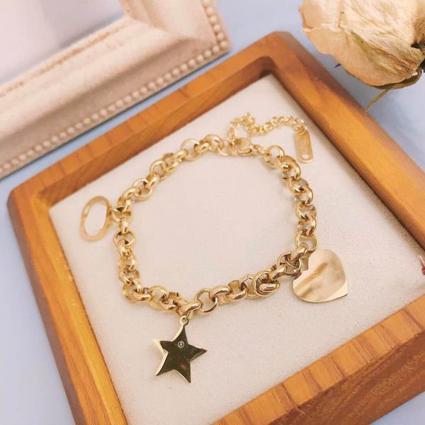 designer bracelet love snake, magnet bracelet, gold screw bracelet jewelry gold and silver rose bracelet jewelry casual yet elegant, stylish, Black
designer bracelet love snake, magnet bracelet, gold screw bracelet jewelry gold and silver rose bracelet jewelry casual yet elegant, stylish, Black