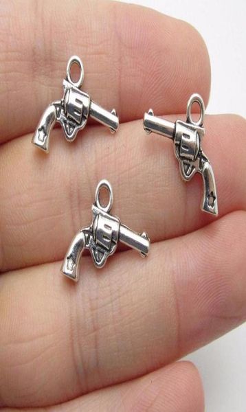 200pcslot antique silver plated zinc alloy gun charms pendants metal for jewelry findings diy 19x13mm1518522, Bronze;silver
200pcslot antique silver plated zinc alloy gun charms pendants metal for jewelry findings diy 19x13mm1518522, Bronze;silver