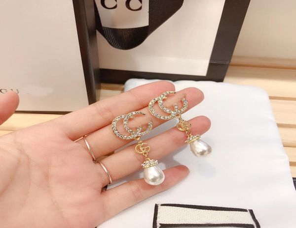designer letters stud stainless steel 18k gold plated long earring dangle crystal geometric luxury brand women rhinestone pearl we1539093, Silver
designer letters stud stainless steel 18k gold plated long earring dangle crystal geometric luxury brand women rhinestone pearl we1539093, Silver