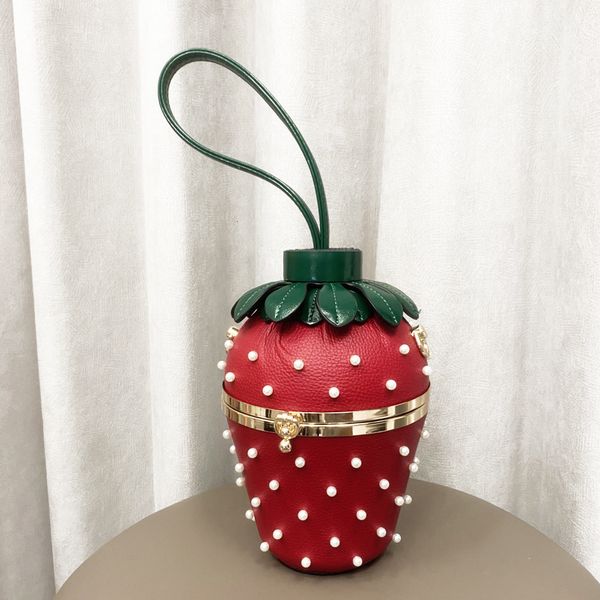 evening bags womens bag strawberry style handmade pearl embellishment womens handbag box bucket single shoulder crossbody 230725
evening bags womens bag strawberry style handmade pearl embellishment womens handbag box bucket single shoulder crossbody 230725