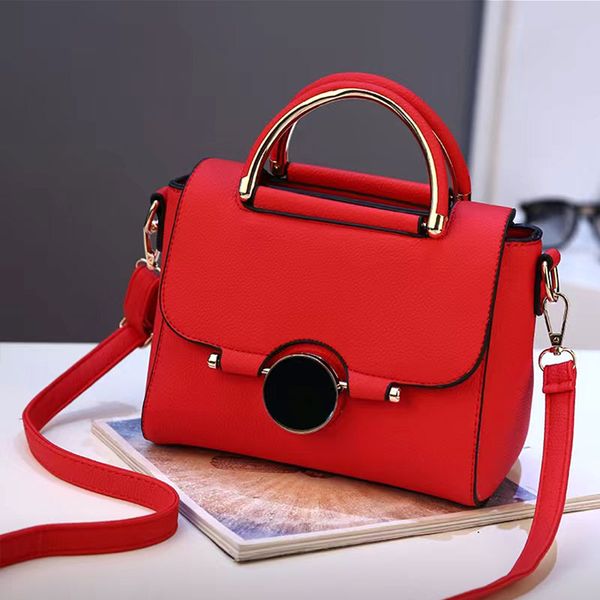 new fashion all-in-one handbag women fashion simple crossbody bag korean version of women temperament cute small bag
new fashion all-in-one handbag women fashion simple crossbody bag korean version of women temperament cute small bag