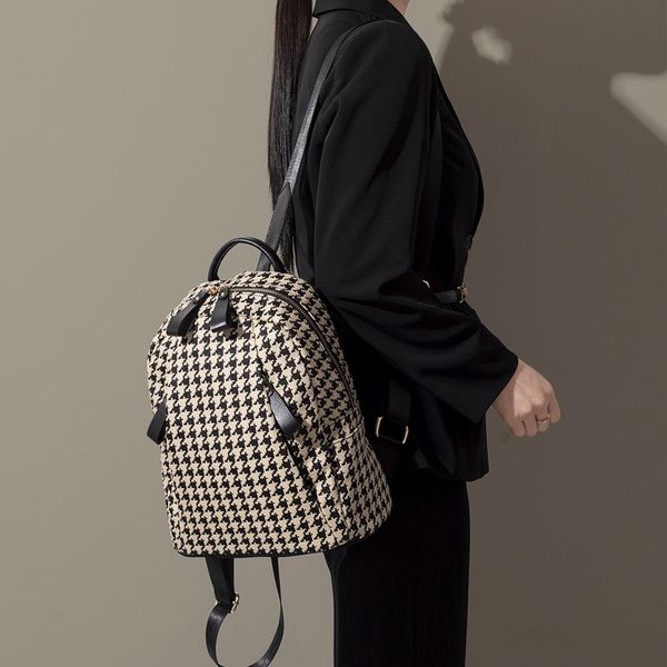 2023 spring/summer new women's bag large capacity backpack fashion versatile backpack advanced sense simple commuter backpack
2023 spring/summer new women's bag large capacity backpack fashion versatile backpack advanced sense simple commuter backpack