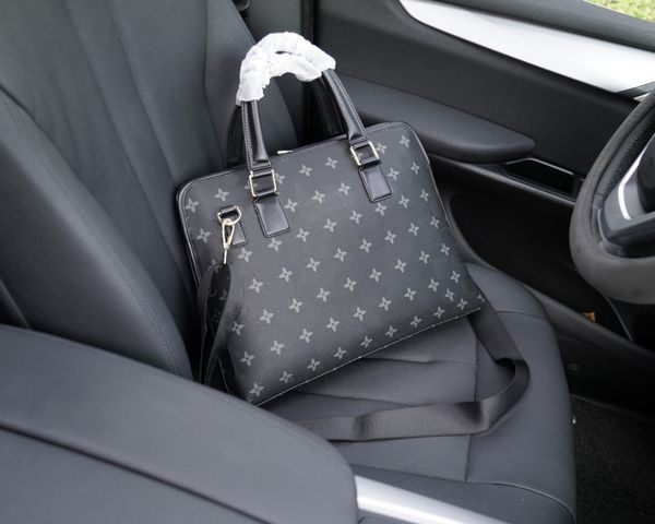 2023 high-quality briefcases luxurys designers bags shoulder men luxury bags designers crossbody bag lappurse handbag
2023 high-quality briefcases luxurys designers bags shoulder men luxury bags designers crossbody bag lappurse handbag