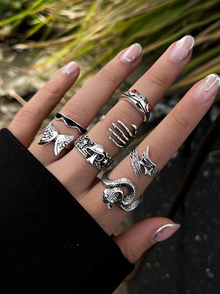 women's accessories 7pcs/set vintage bat frog snake skeleton butterfly mushroom gothic hip hop style ring set, Silver
women's accessories 7pcs/set vintage bat frog snake skeleton butterfly mushroom gothic hip hop style ring set, Silver