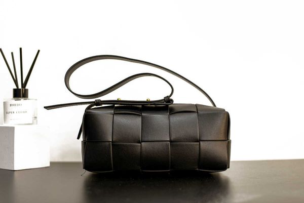 designer bag cassette bags waist bag leather women's bag woven bag shoulder cross body chest bag women
designer bag cassette bags waist bag leather women's bag woven bag shoulder cross body chest bag women
