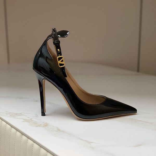 womens high heels black light cut leather one-line buckle temperament pointed single shoes luxury designer stiletto heels wedding shoes size
womens high heels black light cut leather one-line buckle temperament pointed single shoes luxury designer stiletto heels wedding shoes size