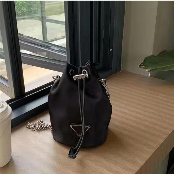 rope bag, bucket bag, flip shoulder chain wallet, luxury r, women's quality handbag, fashion handbag, mother's wallet, clutch hand
rope bag, bucket bag, flip shoulder chain wallet, luxury r, women's quality handbag, fashion handbag, mother's wallet, clutch hand