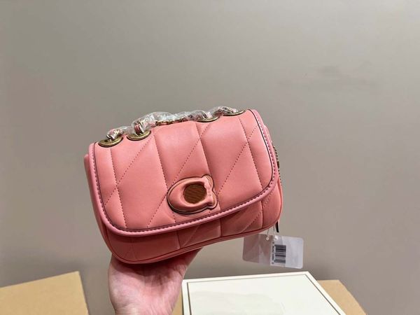 designer quality tabby shoulder bag women pure color l bacchus bags retro hardware cloudy handbags supper soft real leather baguette fashion 
designer quality tabby shoulder bag women pure color l bacchus bags retro hardware cloudy handbags supper soft real leather baguette fashion