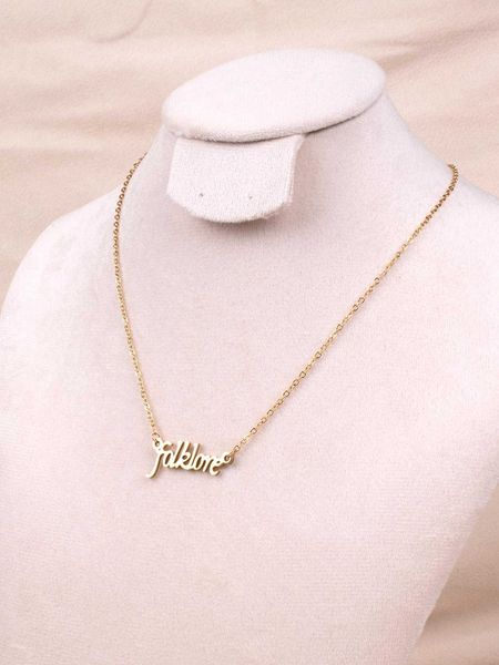 women's accessories letter charm necklace, Silver 
women's accessories letter charm necklace, Silver