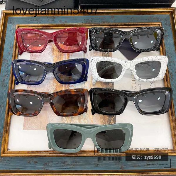 2023 design sunglasses %80 factory wholesale and retail p family cat's eye plate ins fashion trend sunglass star net red same pr13zs, White;black
2023 design sunglasses %80 factory wholesale and retail p family cat's eye plate ins fashion trend sunglass star net red same pr13zs, White;black