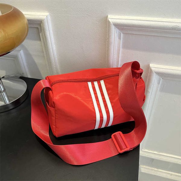 evening bags oxford cloth for women 2023 new trend fashion shoulder version casual large capacity crossbody bag
evening bags oxford cloth for women 2023 new trend fashion shoulder version casual large capacity crossbody bag