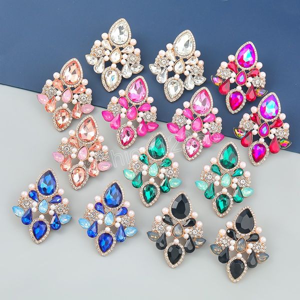 fashion metal rhinestone imitation pearl geometric dangle earrings banquet luxury jewelry women's earrings, Silver
fashion metal rhinestone imitation pearl geometric dangle earrings banquet luxury jewelry women's earrings, Silver