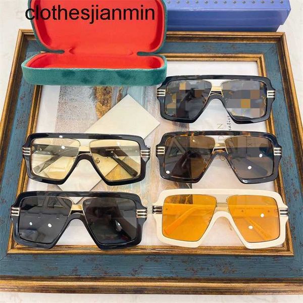 2023 fashion design sunglasses %80 factory wholesale and retail family g's new big square fashionable sunglass for men women ins wang f, White;black
2023 fashion design sunglasses %80 factory wholesale and retail family g's new big square fashionable sunglass for men women ins wang f, White;black