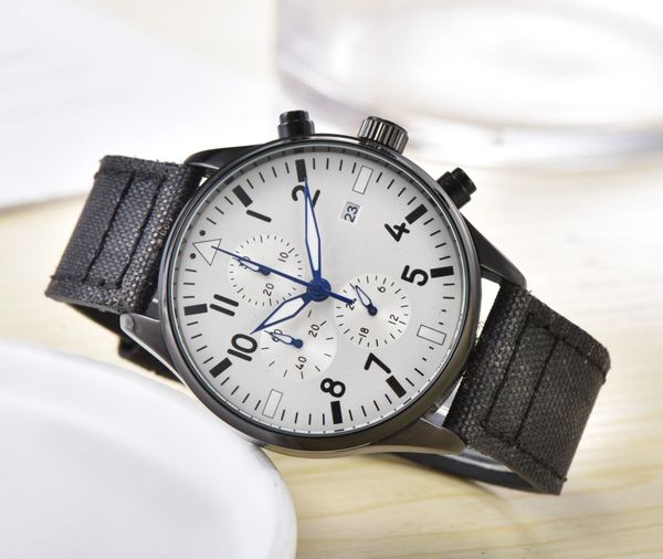 aaa chronograph luxury watches quartz black dial multifunctional fashion business sports calendar silicone strap men watch, Slivery;golden
aaa chronograph luxury watches quartz black dial multifunctional fashion business sports calendar silicone strap men watch, Slivery;golden