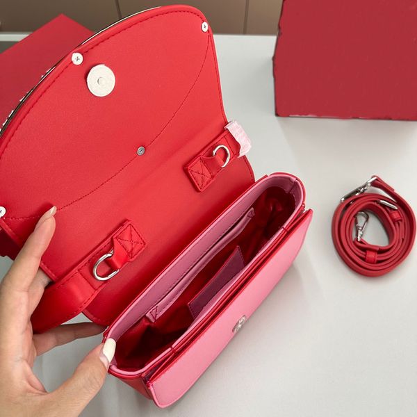 shoulder bag designer bag flap jingle women's handbags tote clutch crossbody bags underarm mini tote wallet1
shoulder bag designer bag flap jingle women's handbags tote clutch crossbody bags underarm mini tote wallet1