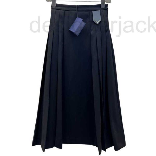 skirts designer women a-line with letter triangular sign skirt girls female new vintage milan runway brand high end custom long pleated dres, Black
skirts designer women a-line with letter triangular sign skirt girls female new vintage milan runway brand high end custom long pleated dres, Black
