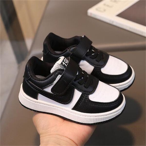 2023 autumn girls' sports shoes low children's white shoes casual shoes boys' single shoes trend, Black
2023 autumn girls' sports shoes low children's white shoes casual shoes boys' single shoes trend, Black