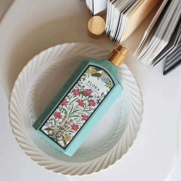 luxury designer women perfume flora gorgeous jasmine 100ml highest version good smell long time lasting lady body mist fragrance fast ship
luxury designer women perfume flora gorgeous jasmine 100ml highest version good smell long time lasting lady body mist fragrance fast ship