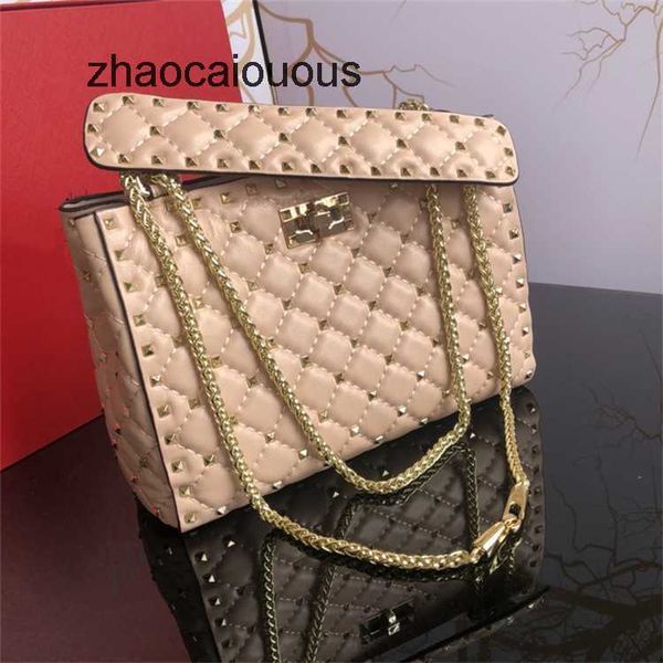 bag valentinoz v classic sky star luxury lady's crossbody sheepskin outdoor shoulder new cowhide fashionable personality chain underarm
bag valentinoz v classic sky star luxury lady's crossbody sheepskin outdoor shoulder new cowhide fashionable personality chain underarm