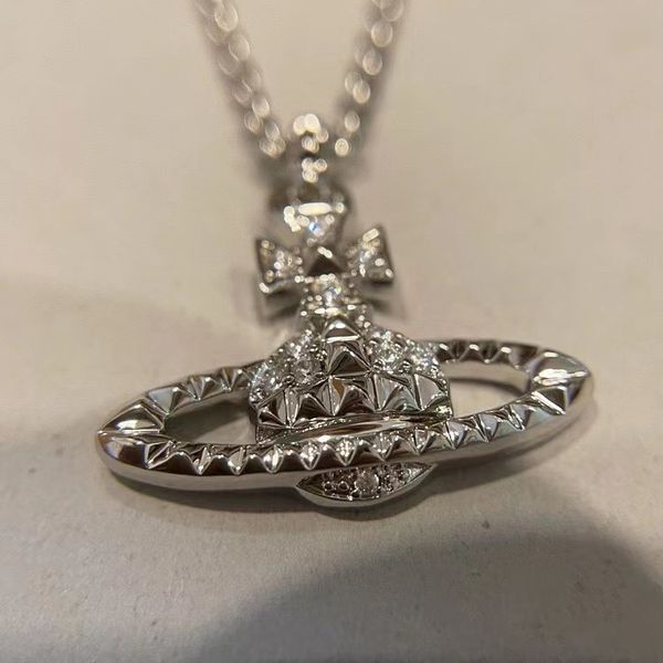 saturn necklace women jewelry designer men jewelry fashion pendant gold silver festival gift luxury leisure spring summer autumn winter ing
saturn necklace women jewelry designer men jewelry fashion pendant gold silver festival gift luxury leisure spring summer autumn winter ing
